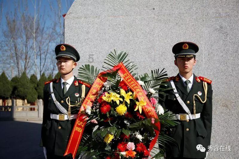 梦见两个棺材叠在一起贴纸游戏画面